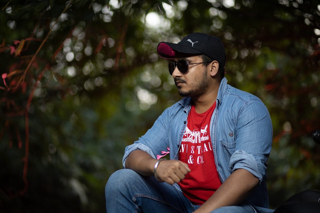 indian-man-6825179_1280